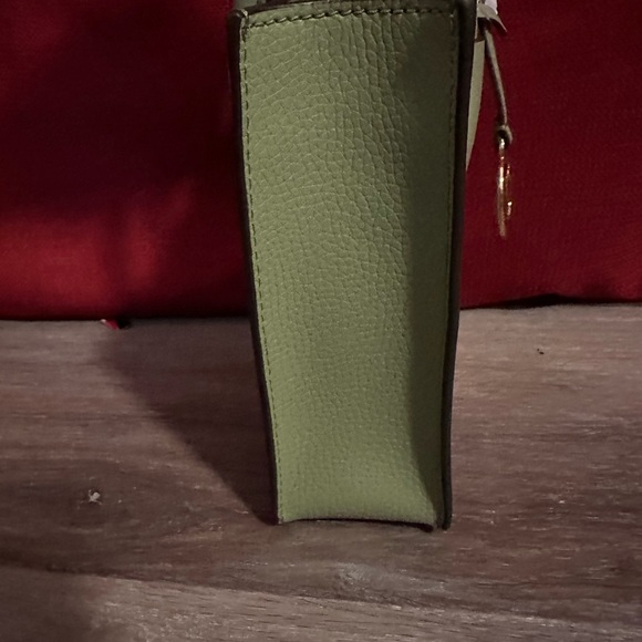 Michael Kors - Picture 4 of 7